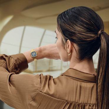 Vintage Classic Grey Dial, 27mm, Gold-Toned Strap, Women's Watch