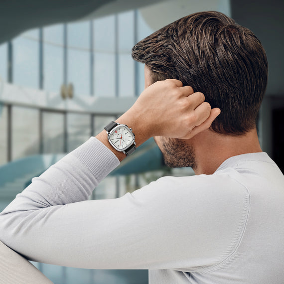 Vintage Classic Chrono 40 mm, White Dial, Leather Strap, Men's Watch