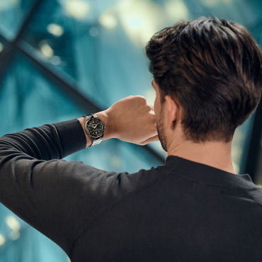 Executive 40 mm, Black Dial, silver/gold SS Bracelet, Men's Watch